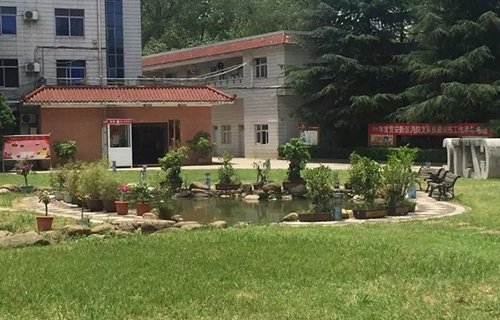 貴州省神農(nóng)中醫(yī)藥職業(yè)學(xué)校