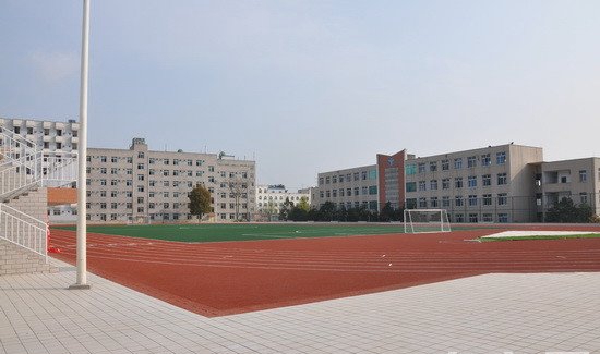 貴州省電子工業(yè)學校（貴州省機電技工學校）形體房