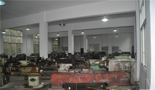 貴州省電子工業學校（貴州省國防科技工業學校）電子電工實訓室