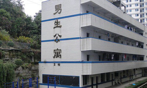 重慶市涪陵創新計算機學校學校大門