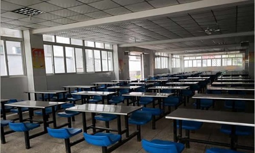 重慶市涪陵創新計算機學校學校大門