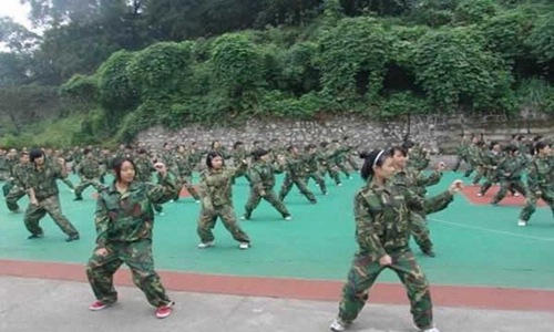 重慶市風景園林技工學校軍訓