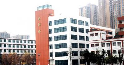 四川省貿(mào)易學校校園