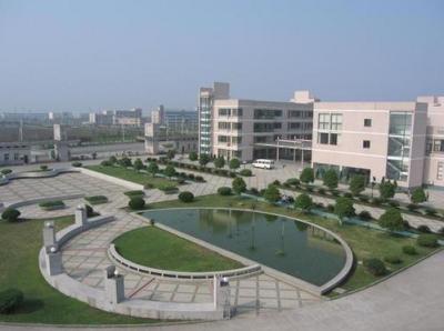 四川省蠶絲學校校園