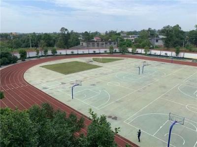 內江市科技開發學校操場