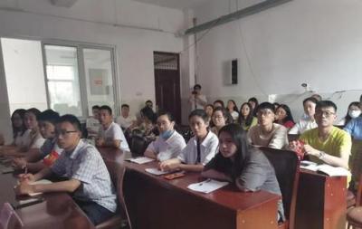 綿陽理工學校教室