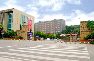 綿陽(yáng)農(nóng)業(yè)學(xué)校校園