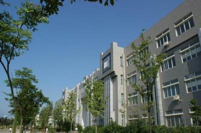 四川省旅游學(xué)校校園