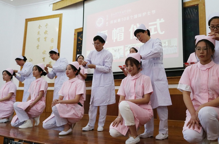 天津衛校