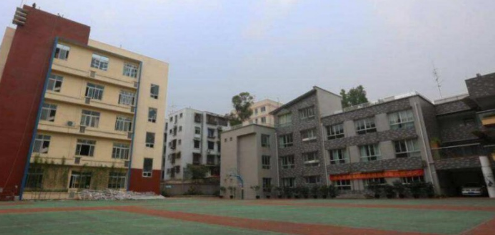 貴州經(jīng)貿(mào)職業(yè)技術(shù)學(xué)院五年制大專(zhuān)
