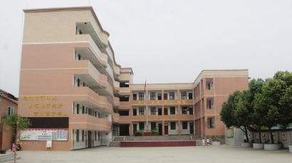 內江市東興區東方科技職業學校