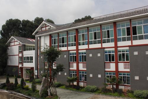 四川省涼山農業學校