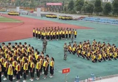龍里縣中等職業(yè)學校圖片