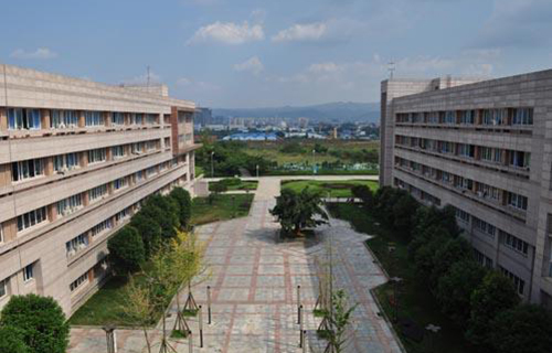 滕州高級職業學校