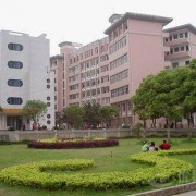 長沙現代服務職業中專學校