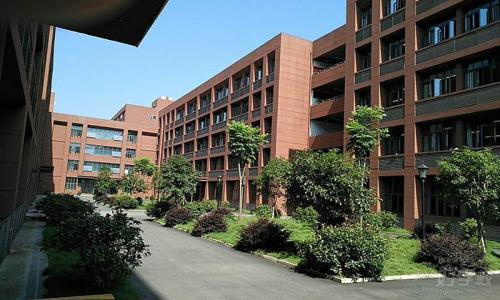 三峽聯(lián)合職業(yè)大學(xué)