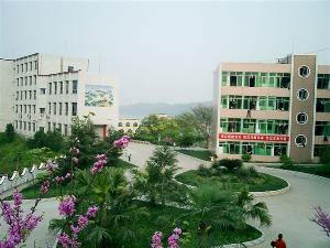 重慶市松溉中等職業技術學校
