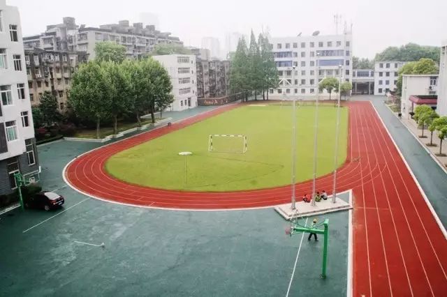 重慶市青山工業(yè)技工學(xué)校