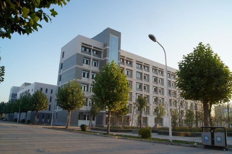重慶市綦江職業技術學校
