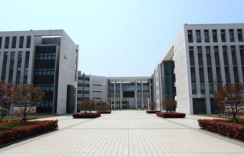 西安市紡織工業技術工人學校