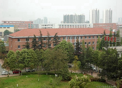 北京求實職業(yè)學(xué)校2025年學(xué)費多少？貴嗎？