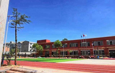 南陽市電子中等專業學校2025年報名學費多少錢